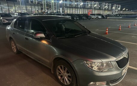 Skoda Superb III рестайлинг, 2013 год, 1 080 000 рублей, 2 фотография