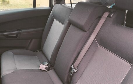 Opel Zafira B, 2010 год, 530 000 рублей, 7 фотография