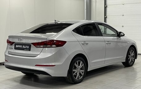 Hyundai Elantra VI рестайлинг, 2018 год, 1 399 000 рублей, 7 фотография