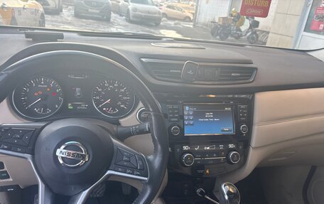 Nissan Rogue II, 2017 год, 1 850 000 рублей, 2 фотография