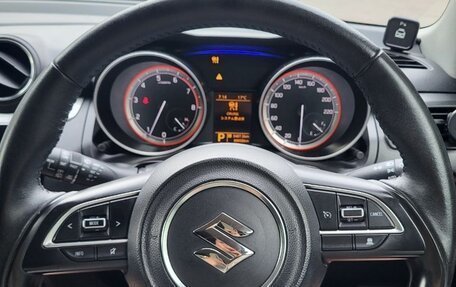 Suzuki Swift V, 2019 год, 1 050 000 рублей, 10 фотография