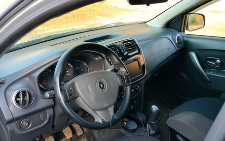 Renault Logan II, 2014 год, 810 000 рублей, 5 фотография