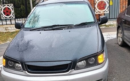 Toyota Ipsum II, 1996 год, 520 000 рублей, 7 фотография