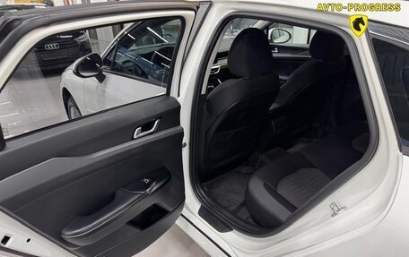 KIA K5, 2021 год, 2 010 000 рублей, 7 фотография