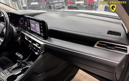 KIA K5, 2021 год, 2 010 000 рублей, 10 фотография