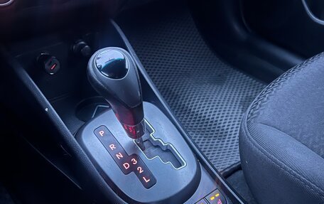 KIA Rio III рестайлинг, 2015 год, 550 000 рублей, 10 фотография