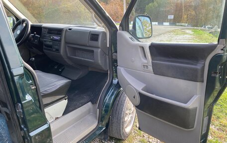 Volkswagen Caravelle T4, 1997 год, 820 000 рублей, 14 фотография