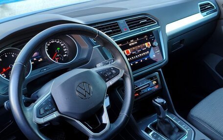 Volkswagen Tiguan II, 2022 год, 2 649 000 рублей, 23 фотография