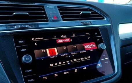 Volkswagen Tiguan II, 2022 год, 2 649 000 рублей, 17 фотография