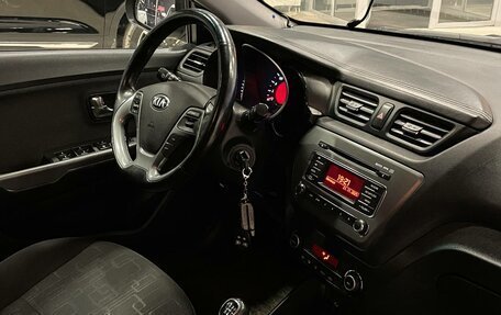 KIA Rio III рестайлинг, 2016 год, 1 055 000 рублей, 12 фотография