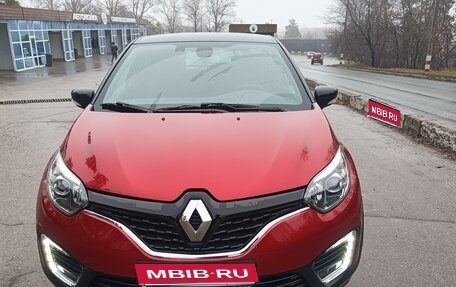 Renault Kaptur I рестайлинг, 2019 год, 1 500 000 рублей, 1 фотография