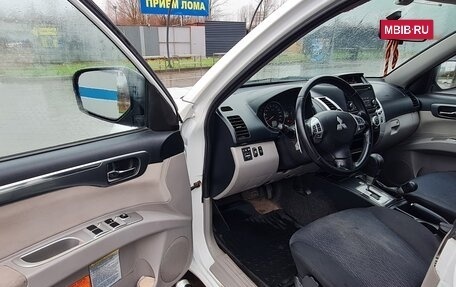 Mitsubishi Pajero Sport II рестайлинг, 2015 год, 1 439 000 рублей, 5 фотография