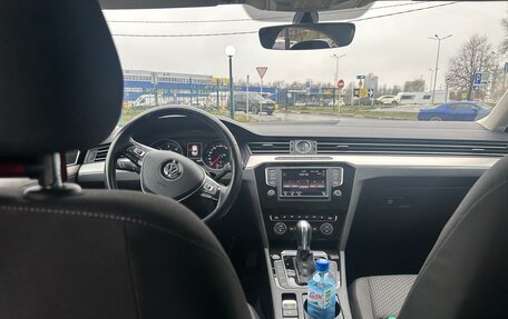 Volkswagen Passat B8 рестайлинг, 2017 год, 2 100 000 рублей, 4 фотография