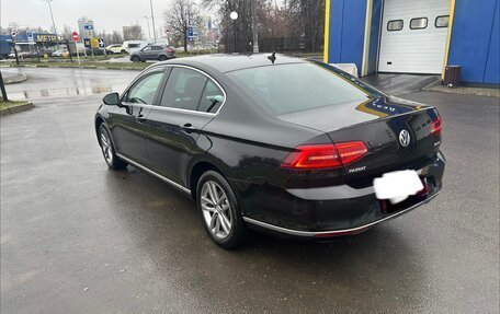 Volkswagen Passat B8 рестайлинг, 2017 год, 2 100 000 рублей, 15 фотография