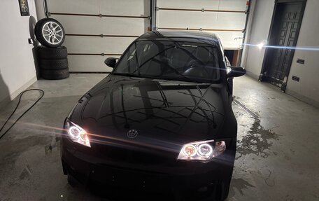 BMW 1 серия, 2005 год, 1 200 000 рублей, 2 фотография