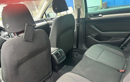 Volkswagen Passat B8 рестайлинг, 2017 год, 2 100 000 рублей, 7 фотография