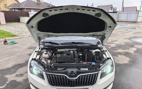 Skoda Superb III рестайлинг, 2016 год, 1 610 000 рублей, 6 фотография