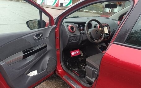 Renault Kaptur I рестайлинг, 2019 год, 1 500 000 рублей, 6 фотография
