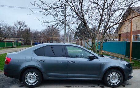 Skoda Octavia, 2018 год, 1 900 000 рублей, 18 фотография