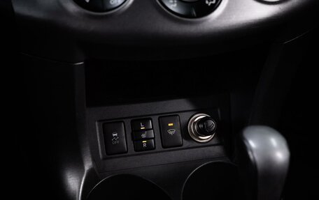 Toyota RAV4, 2010 год, 1 400 000 рублей, 16 фотография