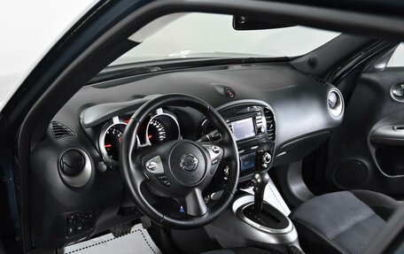 Nissan Juke II, 2011 год, 899 000 рублей, 10 фотография