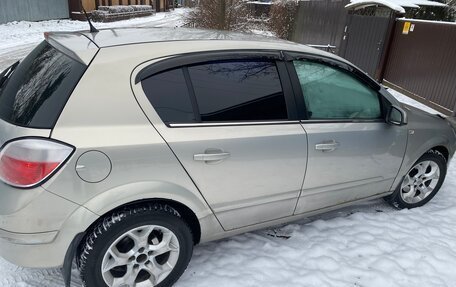 Opel Astra H, 2006 год, 370 000 рублей, 3 фотография