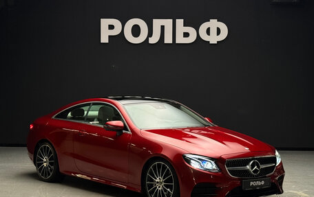 Mercedes-Benz E-Класс, 2017 год, 4 200 000 рублей, 1 фотография