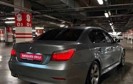 BMW 5 серия, 2003 год, 815 000 рублей, 2 фотография