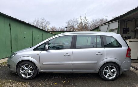 Opel Zafira B, 2013 год, 1 300 000 рублей, 3 фотография