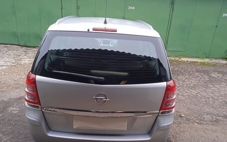 Opel Zafira B, 2013 год, 1 300 000 рублей, 4 фотография