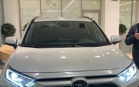 Toyota RAV4, 2022 год, 4 850 000 рублей, 1 фотография