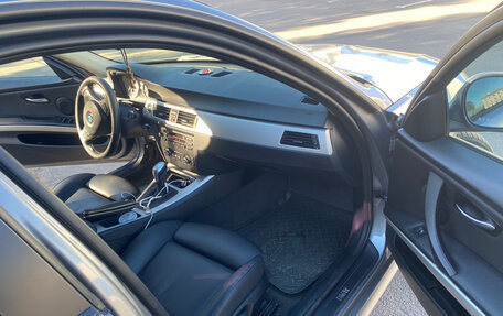 BMW 3 серия, 2010 год, 840 000 рублей, 13 фотография