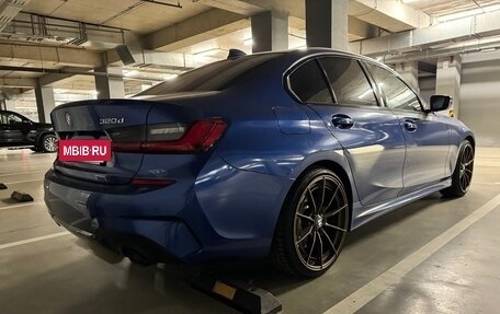 BMW 3 серия, 2019 год, 3 950 000 рублей, 3 фотография