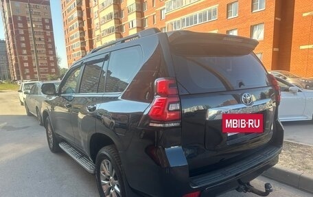 Toyota Land Cruiser Prado 150 рестайлинг 2, 2018 год, 6 650 000 рублей, 5 фотография