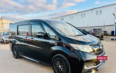 Honda Stepwgn IV, 2015 год, 1 880 000 рублей, 3 фотография