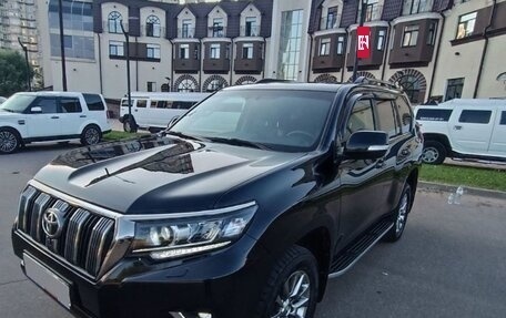 Toyota Land Cruiser Prado 150 рестайлинг 2, 2018 год, 6 650 000 рублей, 12 фотография