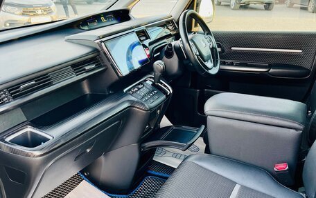 Honda Stepwgn IV, 2015 год, 1 880 000 рублей, 13 фотография