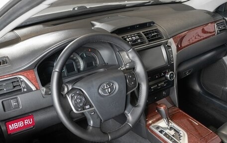 Toyota Camry, 2013 год, 1 548 500 рублей, 3 фотография