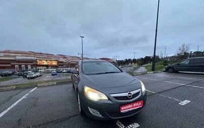 Opel Astra J, 2011 год, 800 000 рублей, 1 фотография