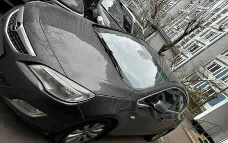 Opel Astra J, 2011 год, 800 000 рублей, 3 фотография