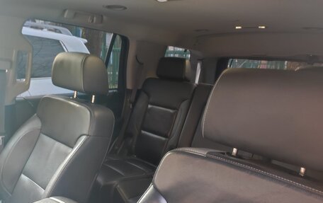 Chevrolet Tahoe IV, 2016 год, 3 450 000 рублей, 4 фотография