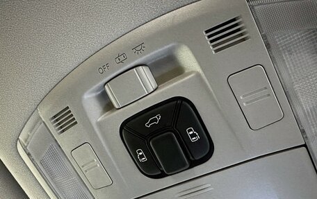 Toyota Vellfire I, 2010 год, 2 270 000 рублей, 28 фотография