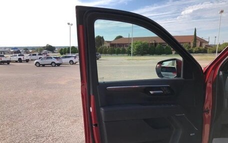 Chevrolet Tahoe IV, 2025 год, 15 233 760 рублей, 10 фотография