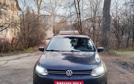 Volkswagen Polo VI (EU Market), 2011 год, 550 000 рублей, 1 фотография