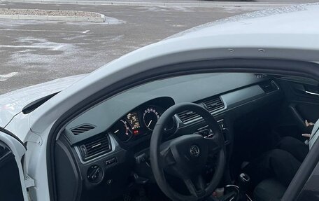 Skoda Rapid I, 2018 год, 750 000 рублей, 10 фотография