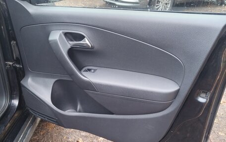 Volkswagen Polo VI (EU Market), 2011 год, 550 000 рублей, 9 фотография