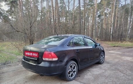 Volkswagen Polo VI (EU Market), 2011 год, 550 000 рублей, 4 фотография