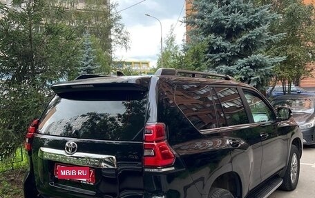 Toyota Land Cruiser Prado 150 рестайлинг 2, 2018 год, 5 199 000 рублей, 2 фотография
