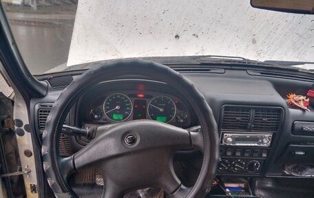 ГАЗ 31105 «Волга», 2005 год, 130 000 рублей, 11 фотография