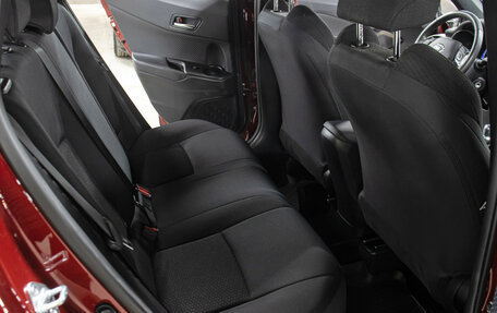 Toyota C-HR I рестайлинг, 2019 год, 2 498 000 рублей, 11 фотография